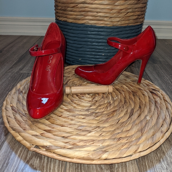 ALDO - Red patent Mary Jane - 6